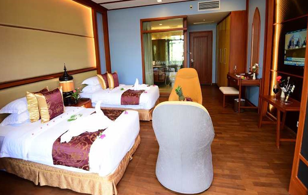 Bagan Umbra Hotel Grand Deluxe